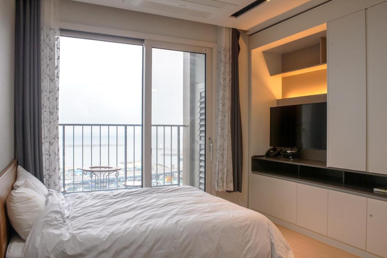 Sokcho Daemyung Pension Samsung Home Prestige Екстер'єр фото